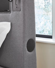 Load image into Gallery viewer, Verishaw Upholstered Bed
