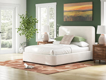 Load image into Gallery viewer, Brintstreet Upholstered Bed