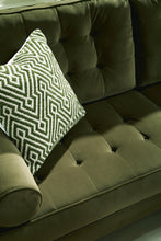 Load image into Gallery viewer, Reveon Lakes Living Room Set