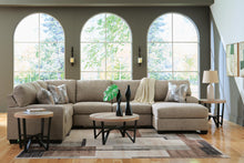 Load image into Gallery viewer, Newellen Sectional with Chaise