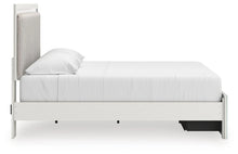 Load image into Gallery viewer, Zuraleus Bed