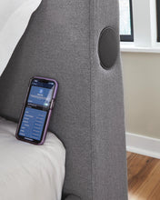 Load image into Gallery viewer, Verishaw Upholstered Bed