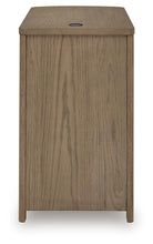 Load image into Gallery viewer, Camdill Chairside End Table