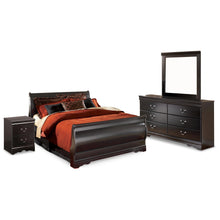 Load image into Gallery viewer, Huey Vineyard Bedroom Set