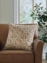 Load image into Gallery viewer, Altmontner Pillow (Set of 4)