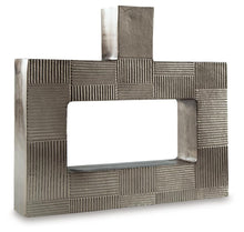 Load image into Gallery viewer, Wrengrove Vase