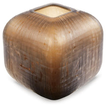 Load image into Gallery viewer, Capard Vase