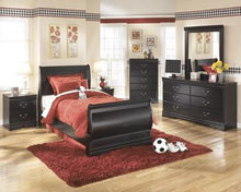 Load image into Gallery viewer, Huey Vineyard Dresser and Mirror