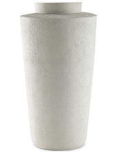 Load image into Gallery viewer, Flurinworth Vase