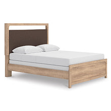 Load image into Gallery viewer, Kinlanni Upholstered Bed