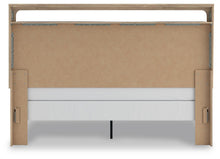 Load image into Gallery viewer, Kinlanni Upholstered Bed