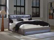 Load image into Gallery viewer, Verishaw Upholstered Bed