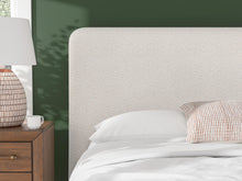 Load image into Gallery viewer, Brintstreet Upholstered Bed