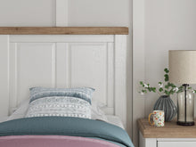 Load image into Gallery viewer, Savonport Bed