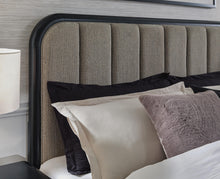 Load image into Gallery viewer, Rowanbeck Upholstered Bed