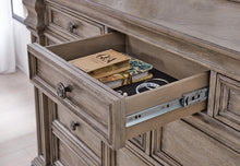 Load image into Gallery viewer, Blairhurst Dresser