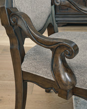 Load image into Gallery viewer, Maylee Dining Room Set