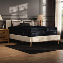 Load image into Gallery viewer, Dreamcloud Ultra Memory Foam Mattress
