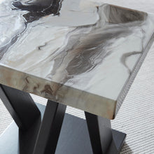 Load image into Gallery viewer, Cendill Table (Set of 3)