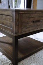 Load image into Gallery viewer, Johurst Table Set