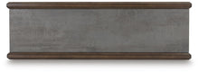 Load image into Gallery viewer, Kallenny Sofa Table