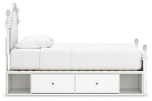 Load image into Gallery viewer, Kozlani Upholstered Bed