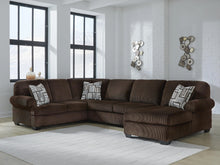 Load image into Gallery viewer, Kimlee Sectional with Chaise