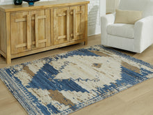 Load image into Gallery viewer, Varnler Rug Large
