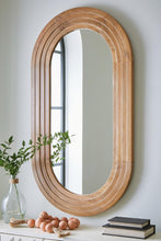 Load image into Gallery viewer, Daverly Accent Mirror
