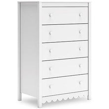 Load image into Gallery viewer, Hallityn Chest of Drawers
