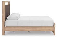 Load image into Gallery viewer, Kinlanni Upholstered Bed
