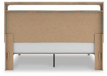 Load image into Gallery viewer, Kinlanni Upholstered Bed
