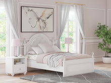 Load image into Gallery viewer, Kozlani Upholstered Bed
