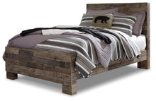 Load image into Gallery viewer, Derekson Youth Bed
