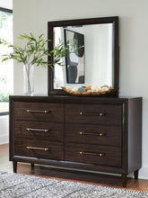 Load image into Gallery viewer, Dantenton Dresser and Mirror

