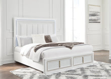 Load image into Gallery viewer, Chalanna Bedroom Set
