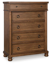 Load image into Gallery viewer, Rowlenstown Chest
