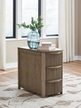 Load image into Gallery viewer, Camdill Chairside End Table
